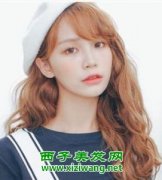 2017年圆脸女生刘海发型图片 可爱有味道
