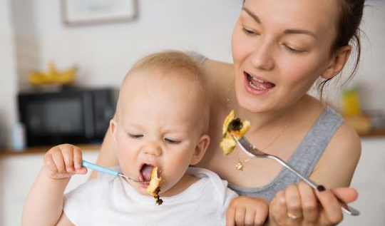患上小儿厌食症是什么原因 缓解宝宝厌食症需讲求方式方法