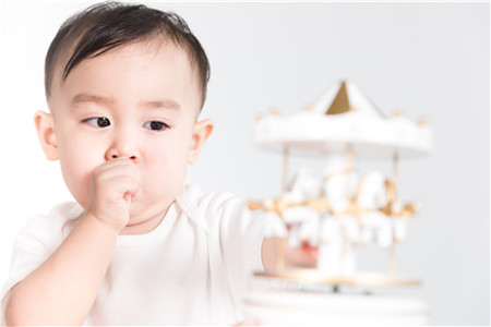 怎样判断婴儿营养不良 这几个方面可以判断宝宝是否营养不良