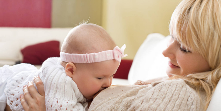 新生儿母乳喂养方法，新生儿母乳如何喂养