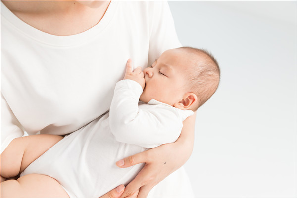 婴儿一般几个月开始补钙（婴儿补钙的最佳时间表）