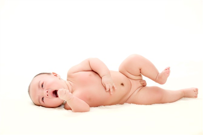 新生宝宝脐带如何保养