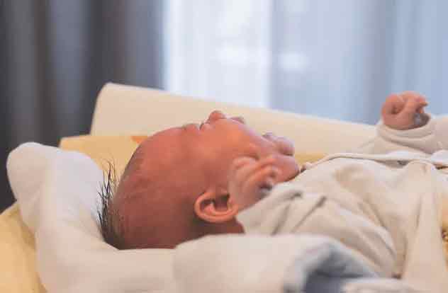 宝宝过敏起红疹子怎么办，宝宝过敏性体质怎么改善